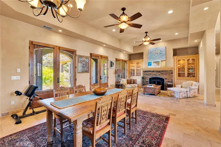 8323 Macron, Oak Hills, California 92344