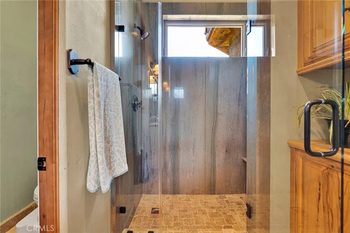 8323 Macron, Oak Hills, California 92344