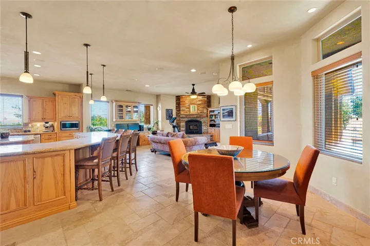 8323 Macron, Oak Hills, California 92344