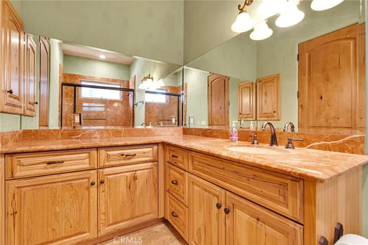 8323 Macron, Oak Hills, California 92344