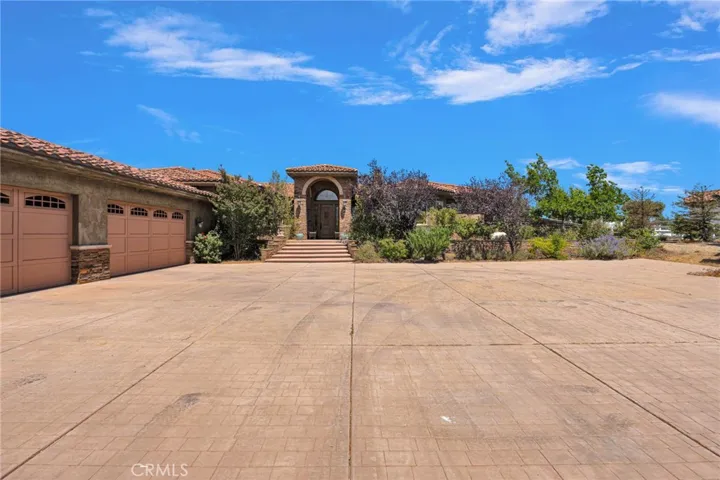 8323 Macron, Oak Hills, California 92344
