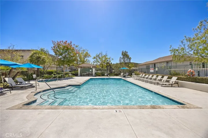 720 Camino Del Sol, Newbury Park, California 91320