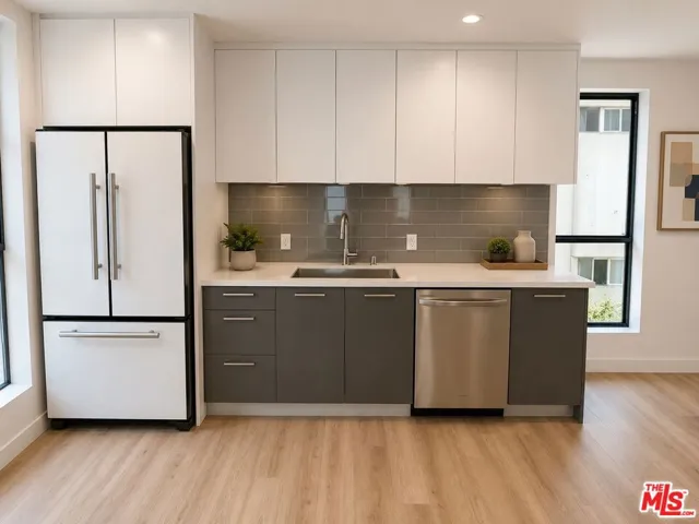 1434 N Poinsettia Place 307, Los Angeles, California 90046