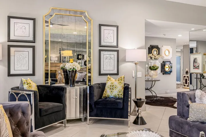 Additional Seating off Living Area