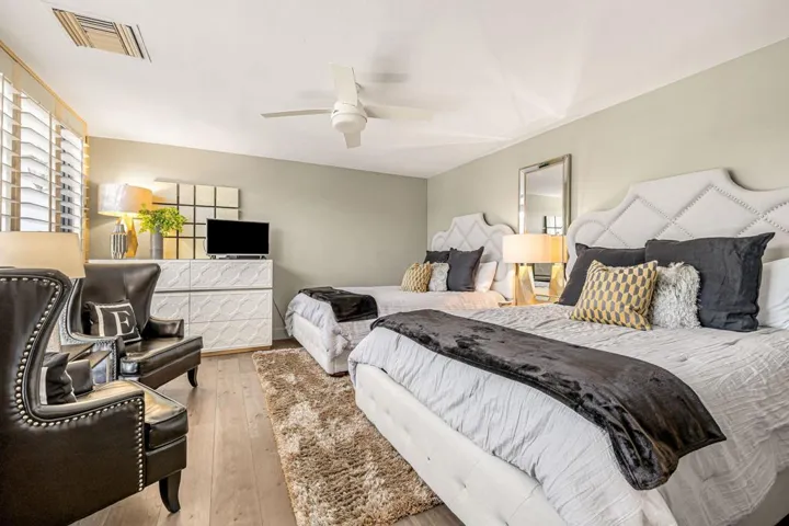 Guest Room 2