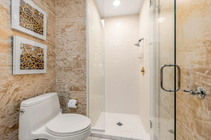Guest Bath 1 Walk in Shower