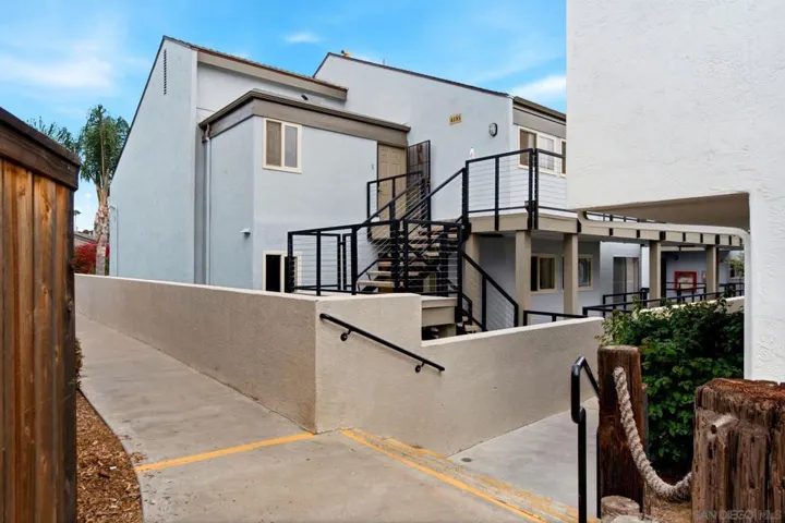 4185 Mount Alifan F, San Diego, California 92111