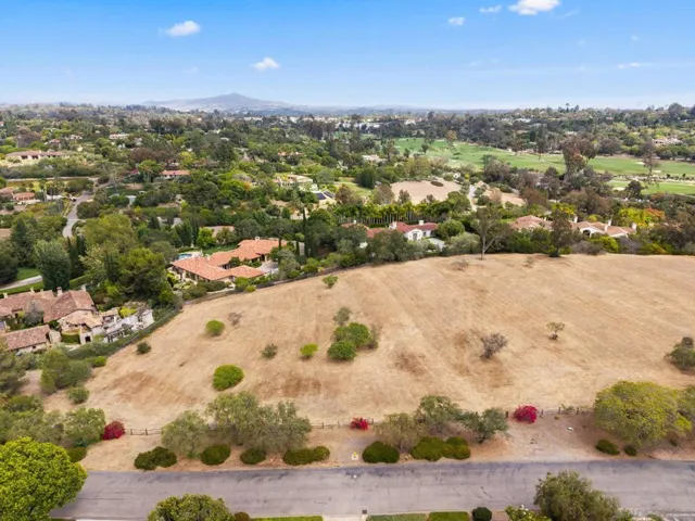 2 Via Recanto, Rancho Santa Fe, California 92067
