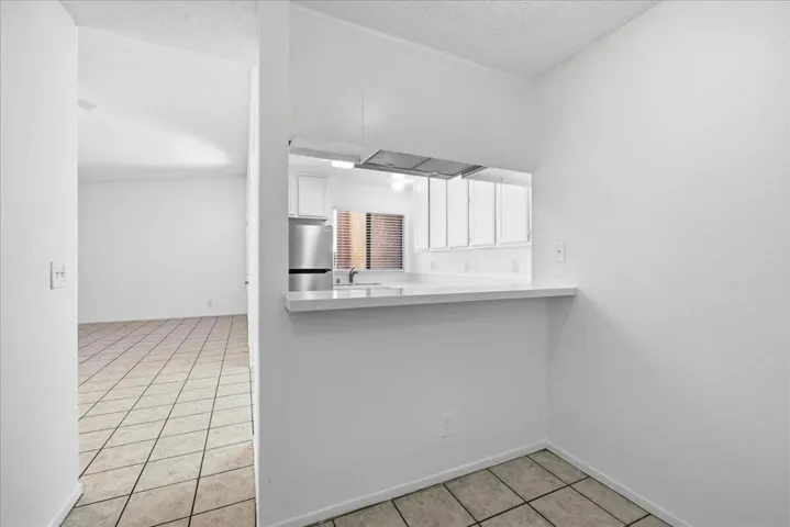 20-Kitchen