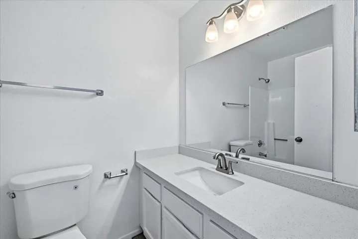 25-Primary Bathroom