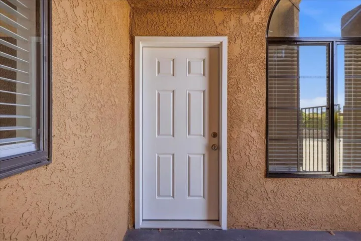 08-Exterior Front