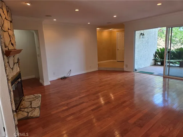 7908 Via Magdalena, Burbank, California 91504