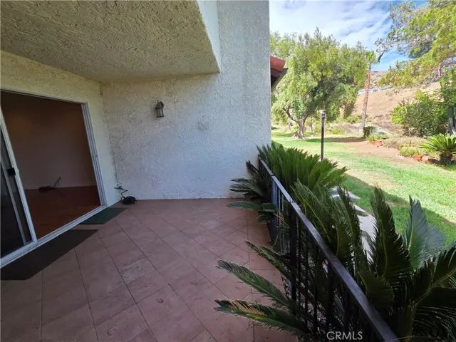 7908 Via Magdalena, Burbank, California 91504