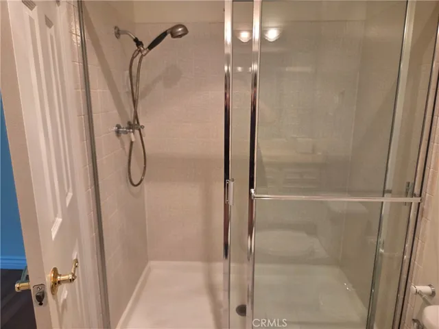 7908 Via Magdalena, Burbank, California 91504