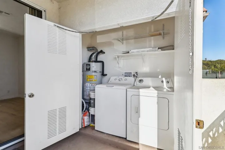 11410 Via Rancho San Diego 38, El Cajon, California 92019