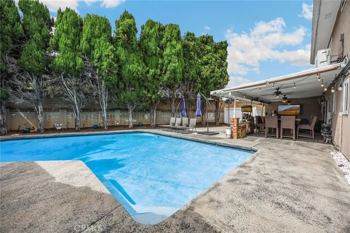 325 Delphia Avenue, Brea, California 92821