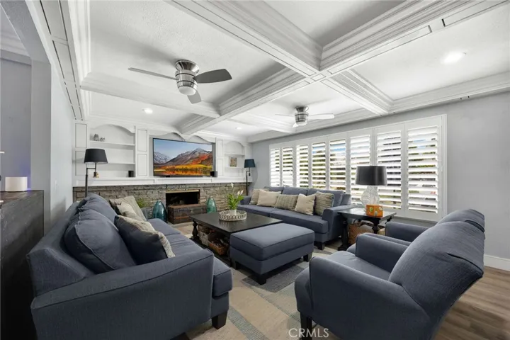 325 Delphia Avenue, Brea, California 92821