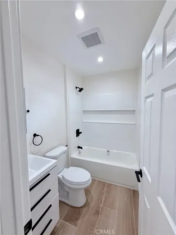 14119 Glengyle, Whittier, California 90604