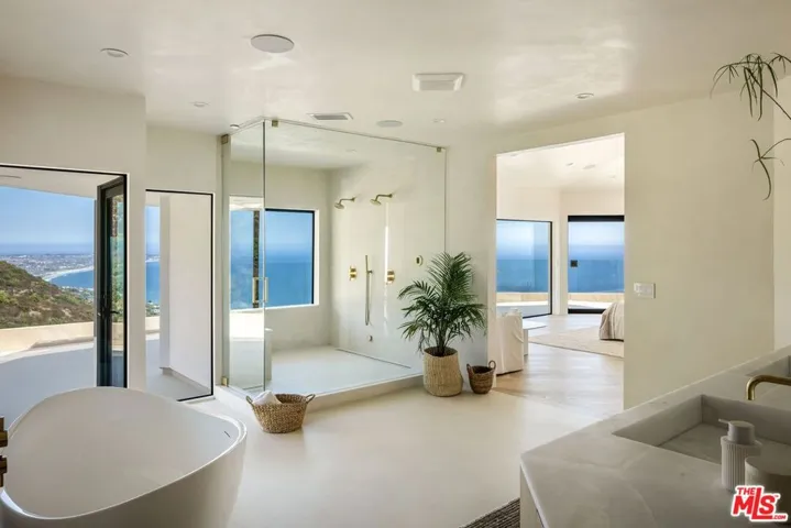 4310 Encinal Canyon Road, Malibu, California 90265