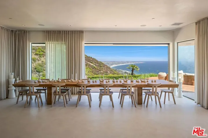 4310 Encinal Canyon Road, Malibu, California 90265