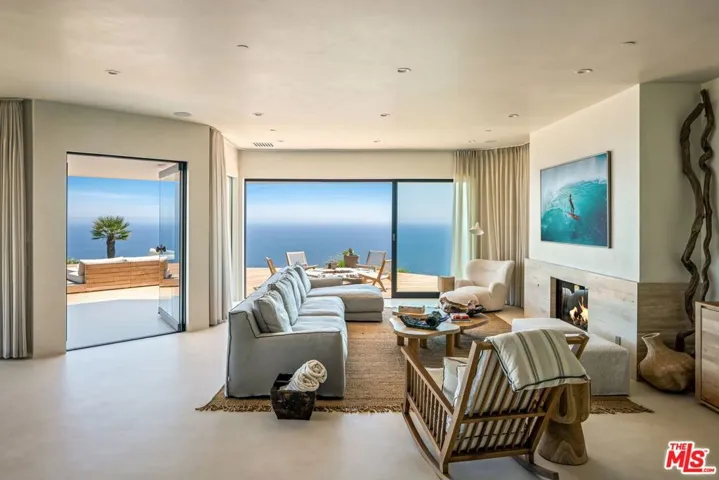 4310 Encinal Canyon Road, Malibu, California 90265