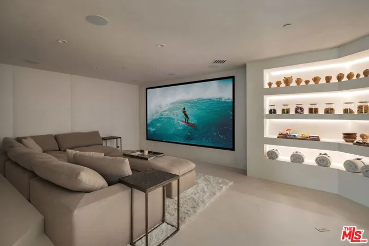 4310 Encinal Canyon Road, Malibu, California 90265