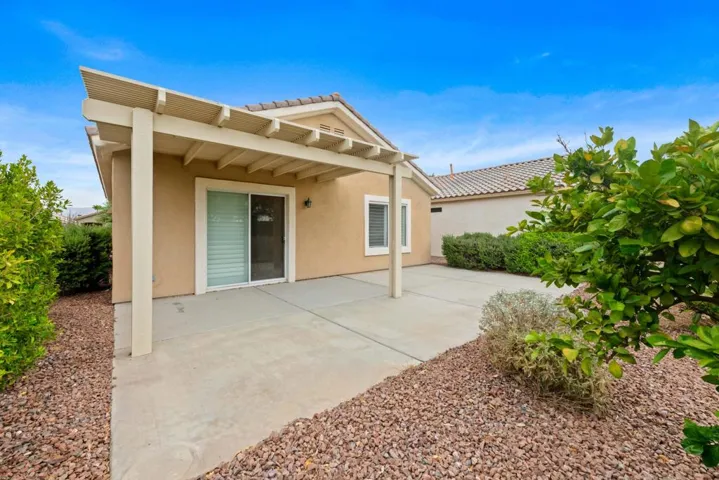 78685 Rockwell Cir MLS-30