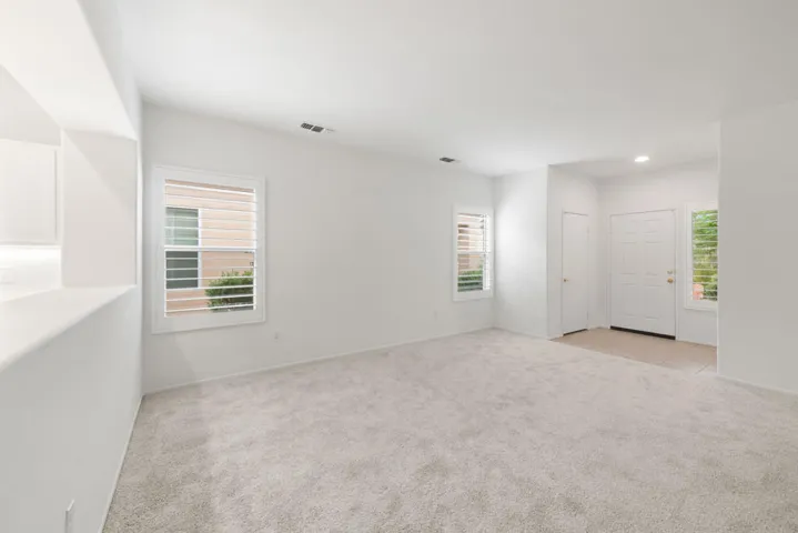 78685 Rockwell Cir MLS-11