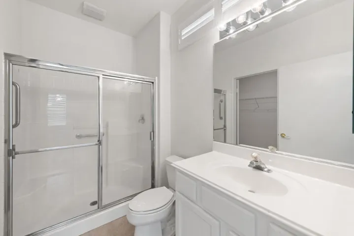 78685 Rockwell Cir MLS-20