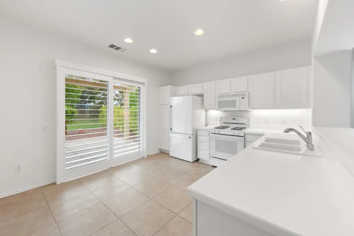 78685 Rockwell Cir MLS-13