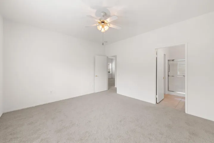 78685 Rockwell Cir MLS-19