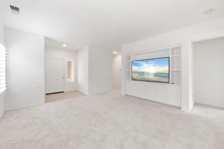 78685 Rockwell Cir MLS-12