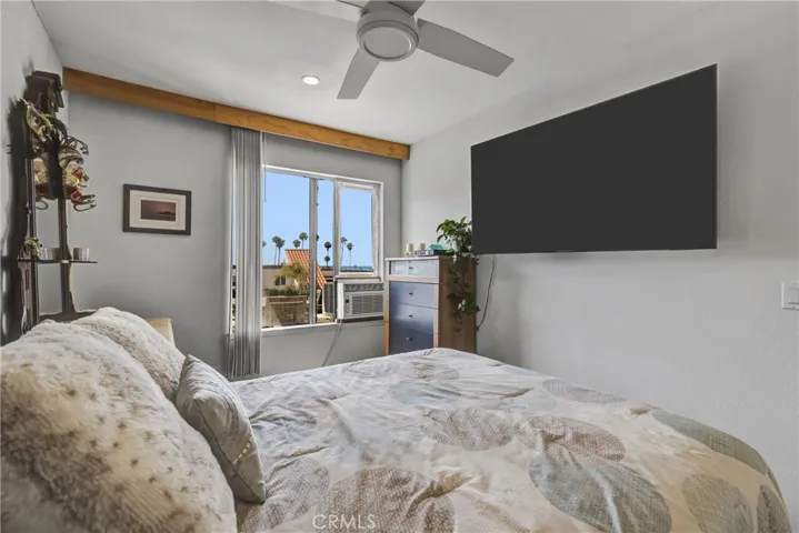 718 Calle Divino, San Clemente, California 92673