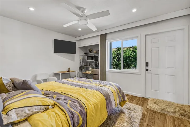 718 Calle Divino, San Clemente, California 92673