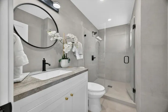310 Errett Circle, Santa Cruz, California 95060