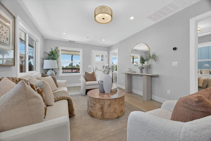 310 Errett Circle, Santa Cruz, California 95060