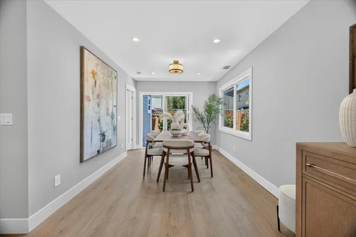310 Errett Circle, Santa Cruz, California 95060