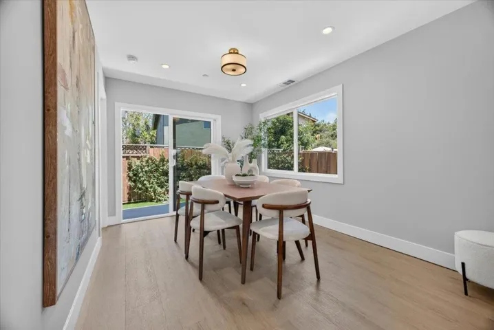 310 Errett Circle, Santa Cruz, California 95060