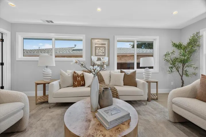 310 Errett Circle, Santa Cruz, California 95060