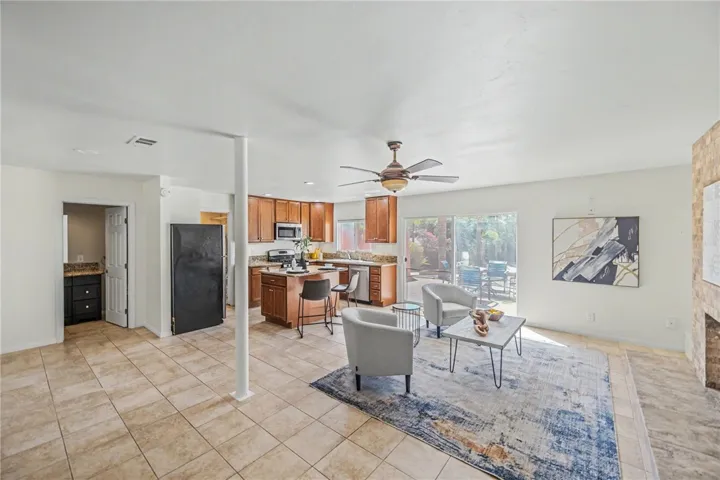 451 E 10th Avenue, Escondido, California 92025
