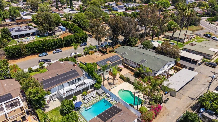 451 E 10th Avenue, Escondido, California 92025