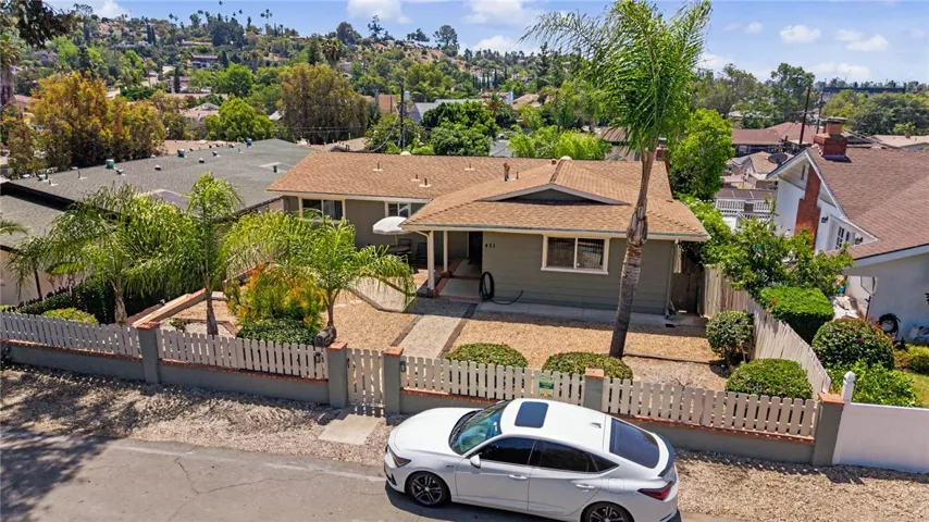 451 E 10th Avenue, Escondido, California 92025