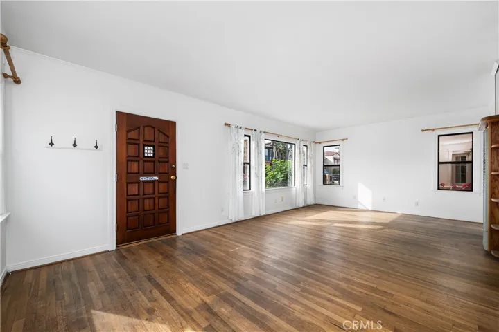 161 Santa Ana, Long Beach, California 90803