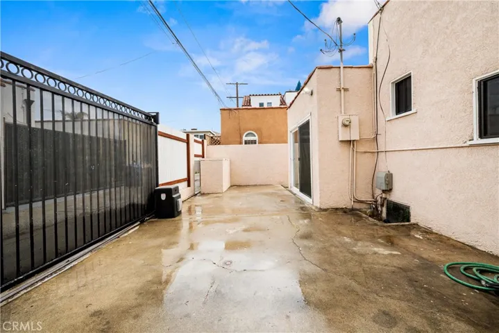161 Santa Ana, Long Beach, California 90803