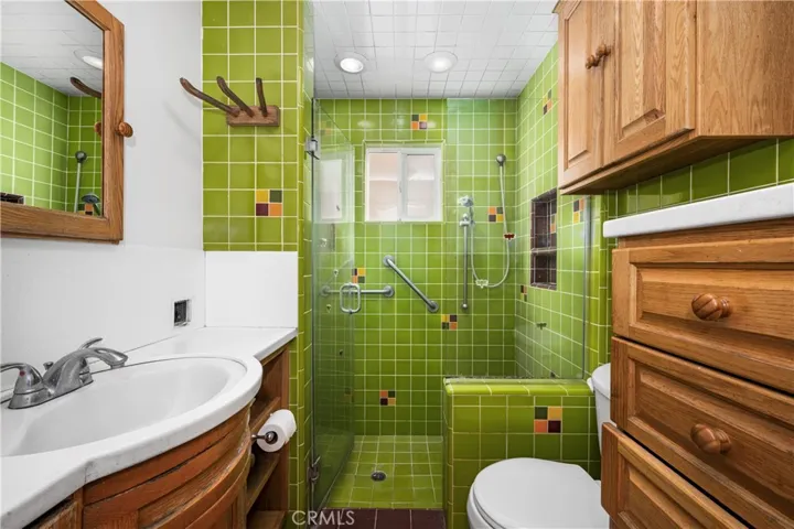 161 Santa Ana, Long Beach, California 90803
