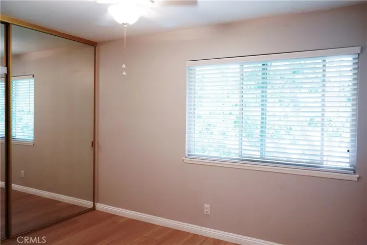 1695 E Avenida De Las Flores, Thousand Oaks, California 91362