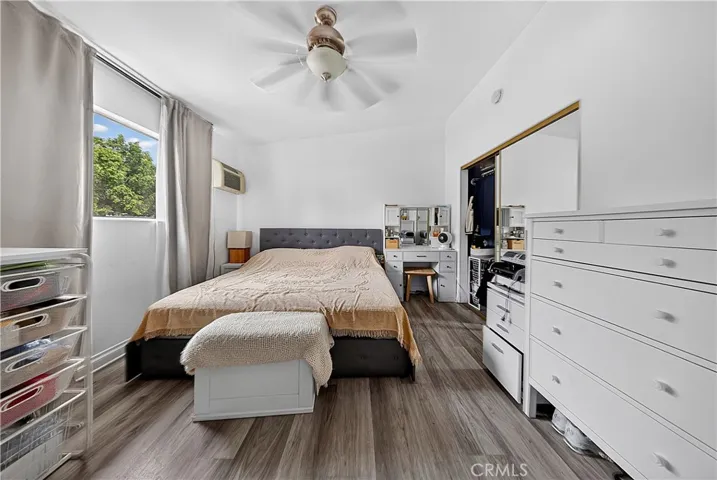 1148 Thompson, Glendale, California 91201
