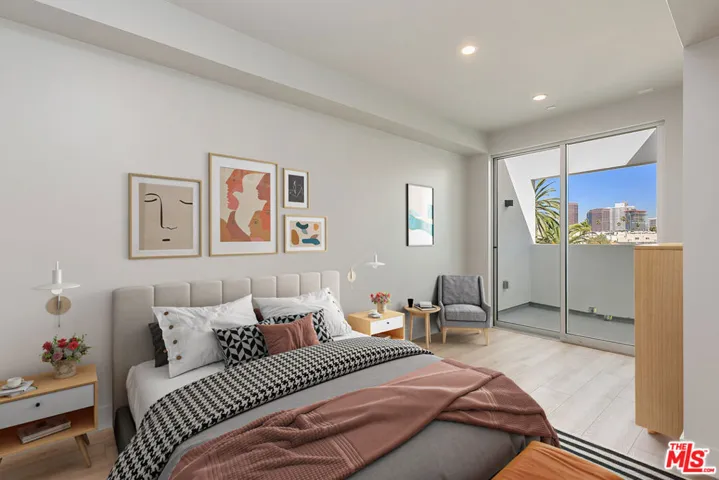12431 Rochester Avenue 411, Los Angeles, California 90025
