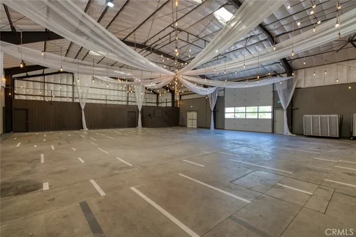 15142 Sierra Highway, Canyon Country, California 91390