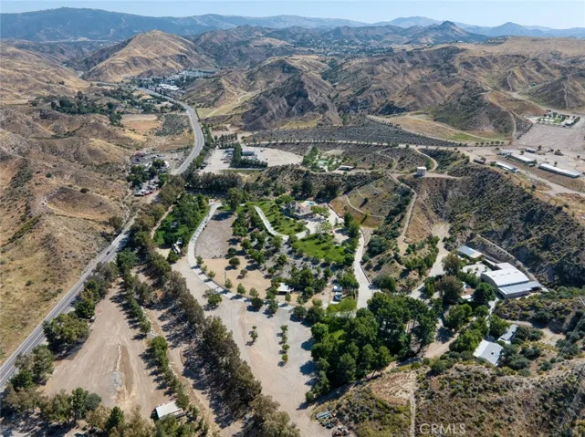 15142 Sierra Highway, Canyon Country, California 91390